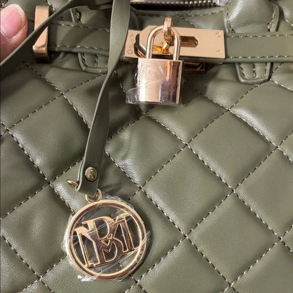 Olive Quilted Vegan Leather Handbag - Picture 7 of 15